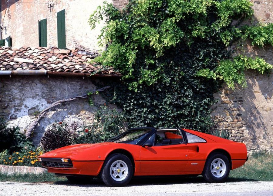  Ferrari 308 GTSi 1980 года  (фото 1 из 8)